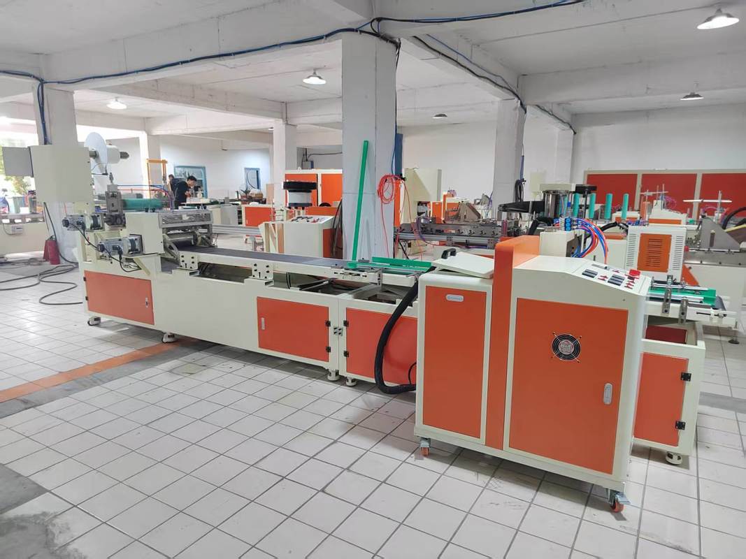 Full Automatic Machine for Producing Insect Glue Trap Pad Cockroach Traps and Release Paper Insect Glue Board Making Machine